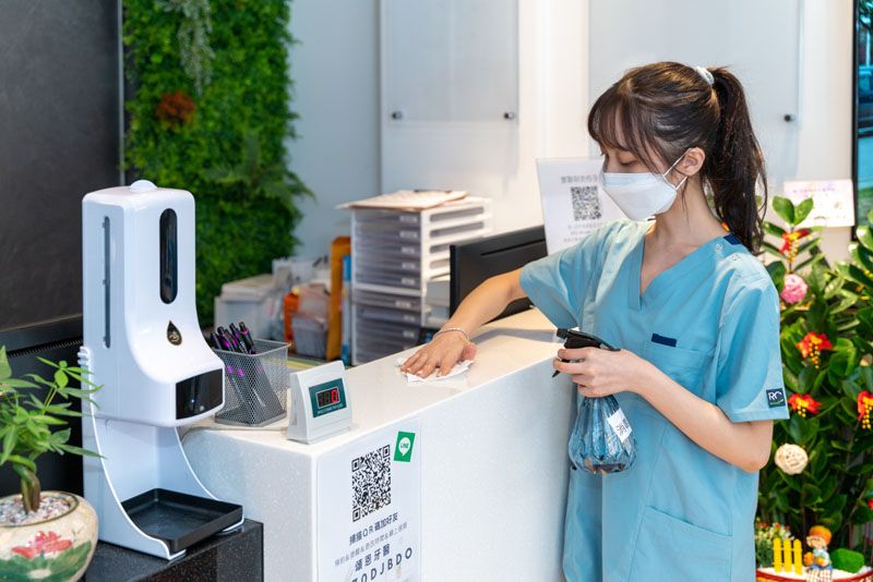 防疫期間【建議電話預約看診】